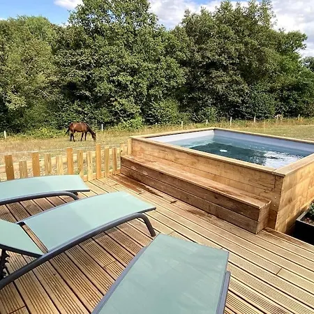 La Du Petit Moulin شاليه *